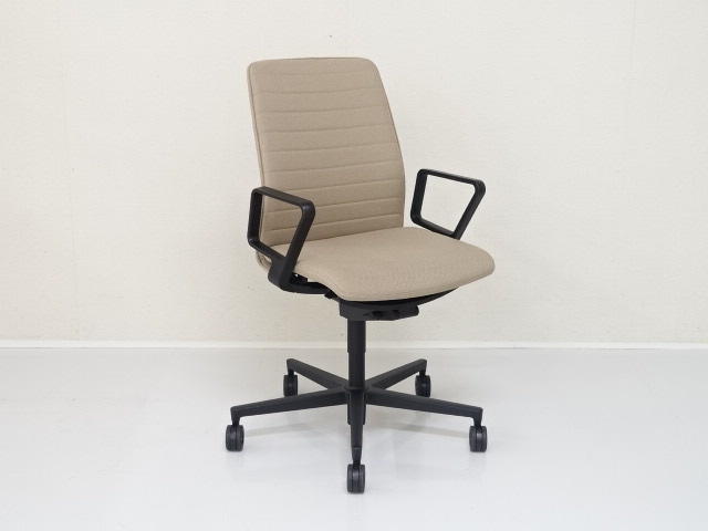 オフィスチェア OC-37265 商品写真:コクヨ